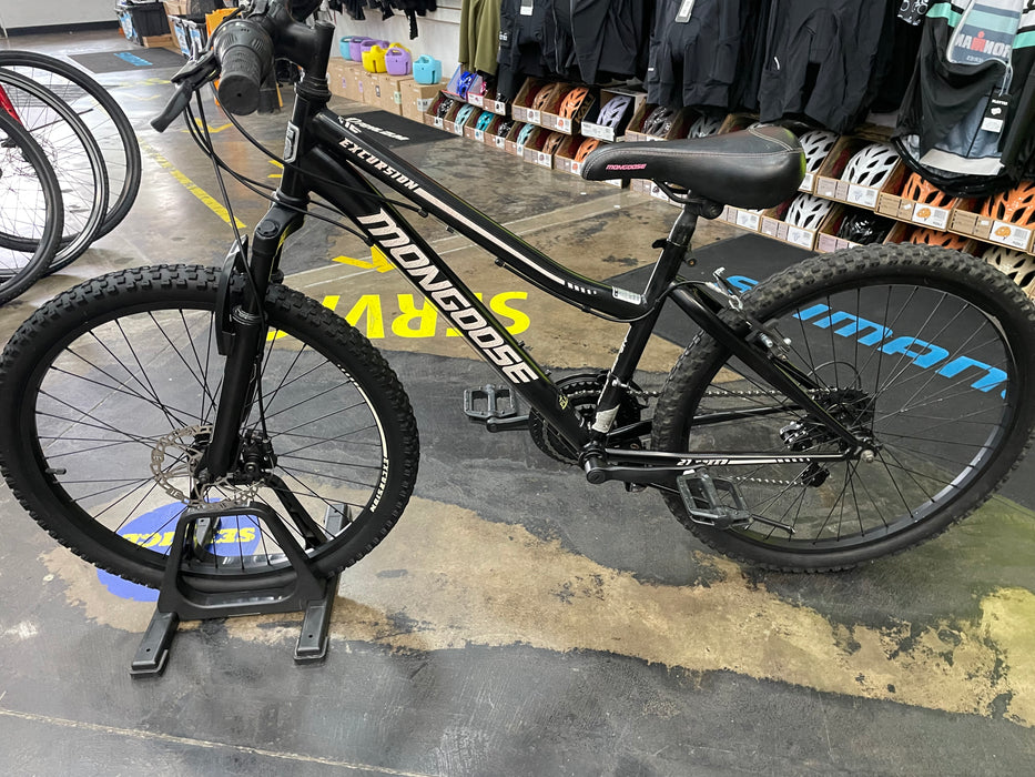 Mongoose Excursion 24" 21 Speed Kids Mountain Bike -  Black USED
