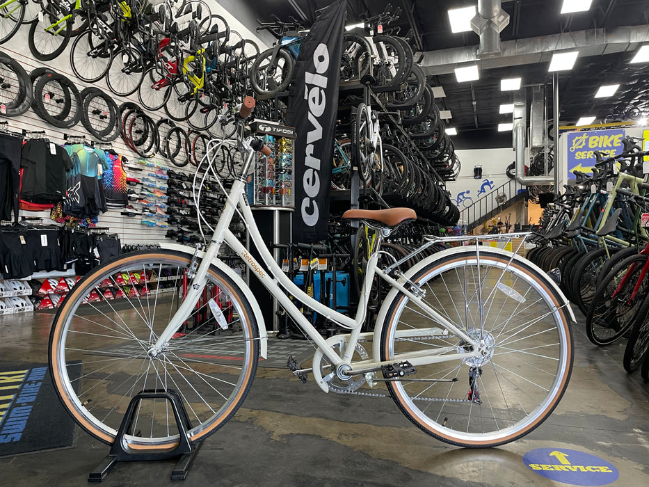 Retrospec Beaumont 7-Speed Step-Thru City Bike - Eggshell