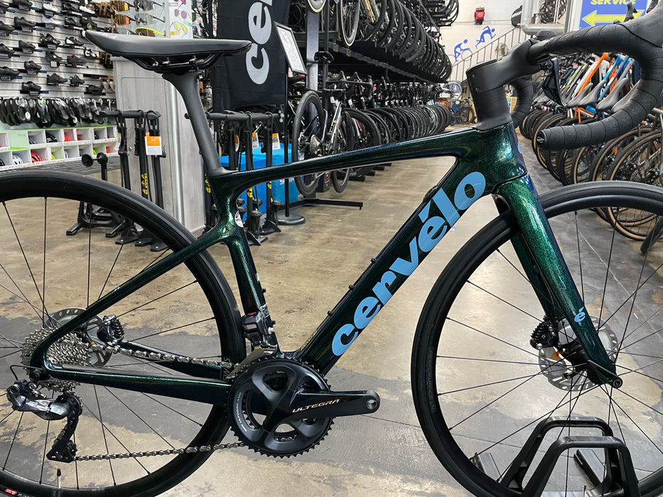 Cervelo Caledonia-5 Shimano Ultegra Di2 11 Speed W/ DT Swiss Performance LN Wheels