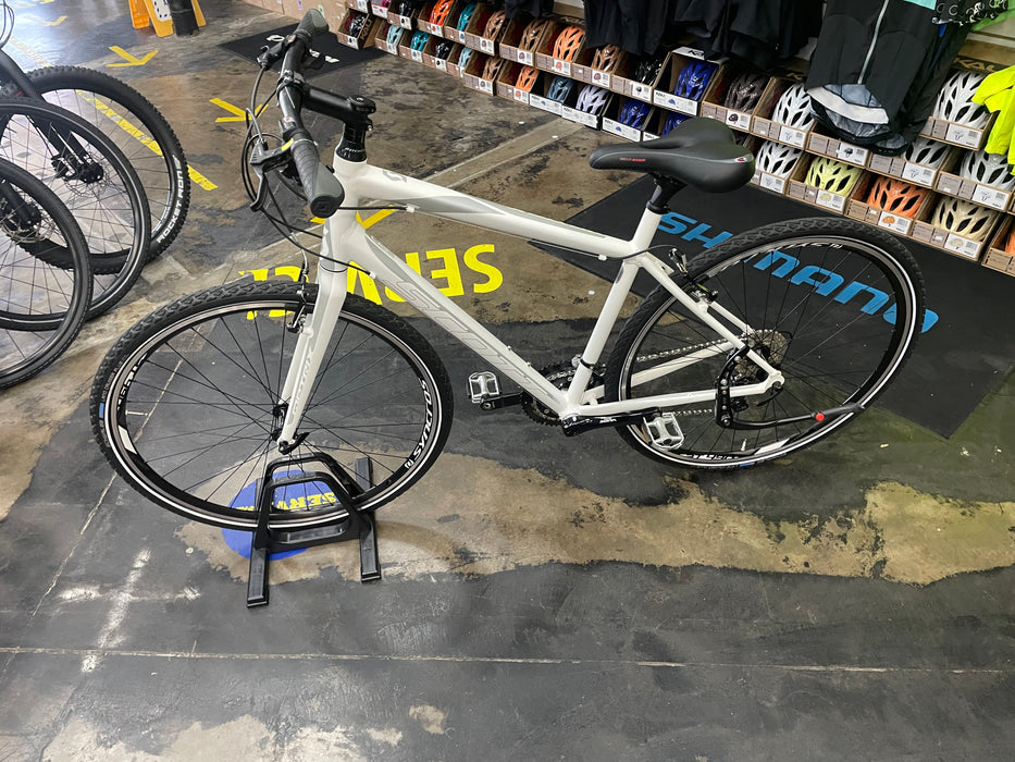 Scott Metrix 20 Shimano Sora 9 Speed - Demo