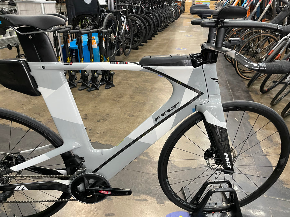 Felt IA Advanced Sram Rival AXS 12 Speed W/ Fulcrum Racing 600 Wheels