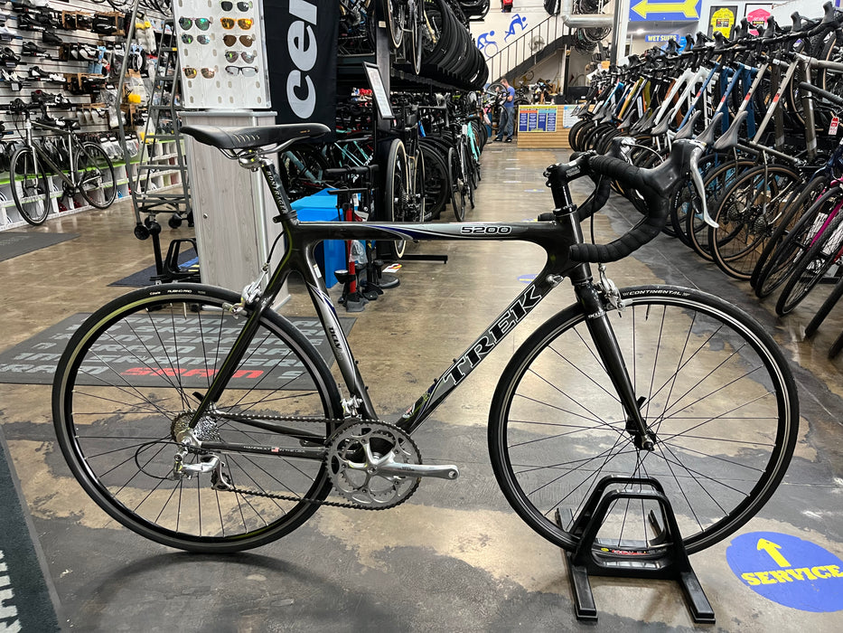 Trek 5200 Shimano Ultegra 10 Speed - Black/Silver USED