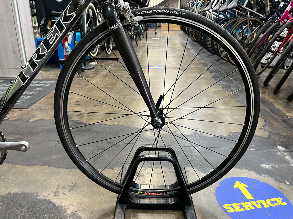 Trek 5200 Shimano Ultegra 10 Speed - Black/Silver USED