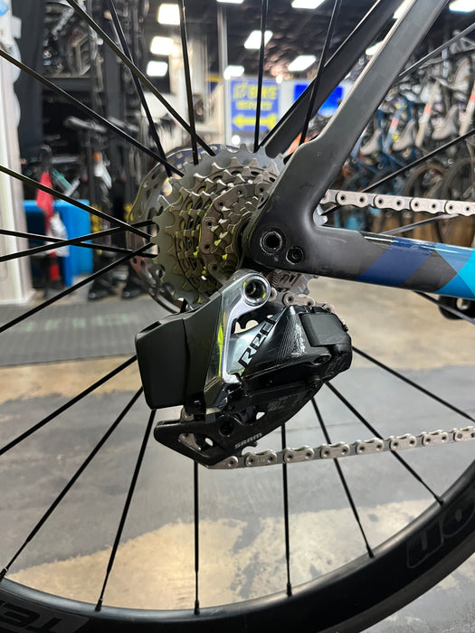 Felt AR FRD Ultimate SRAM Red eTap AXS 12 speed