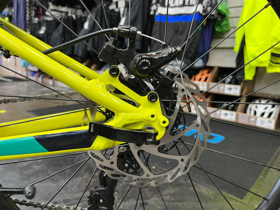 Cannondale Trail 24 Kid's Shimano Tourney 8 Speed - Hi-Vis Yellow DEMO