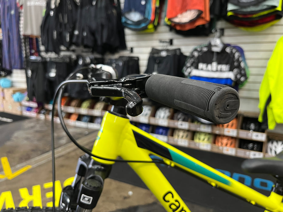Cannondale Trail 24 Kid's Shimano Tourney 8 Speed - Hi-Vis Yellow DEMO