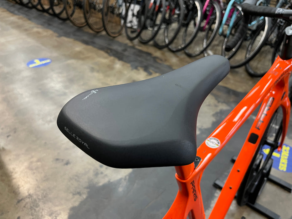 Pinarello Paris Shimano 105 Di2 12 Speed - Orange Slice DEMO