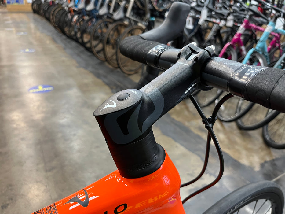 Pinarello Paris Shimano 105 Di2 12 Speed - Orange Slice DEMO