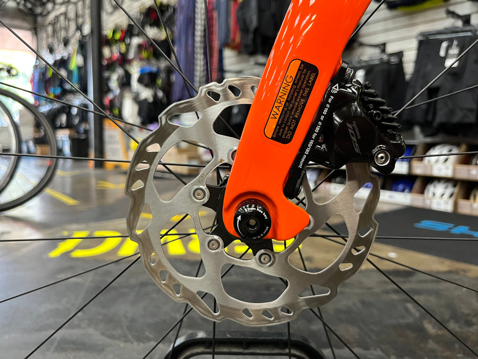 Pinarello Paris Shimano 105 Di2 12 Speed - Orange Slice DEMO
