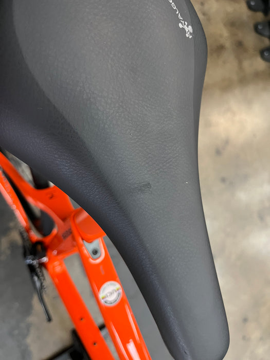 Pinarello Paris Shimano 105 Di2 12 Speed - Orange Slice DEMO