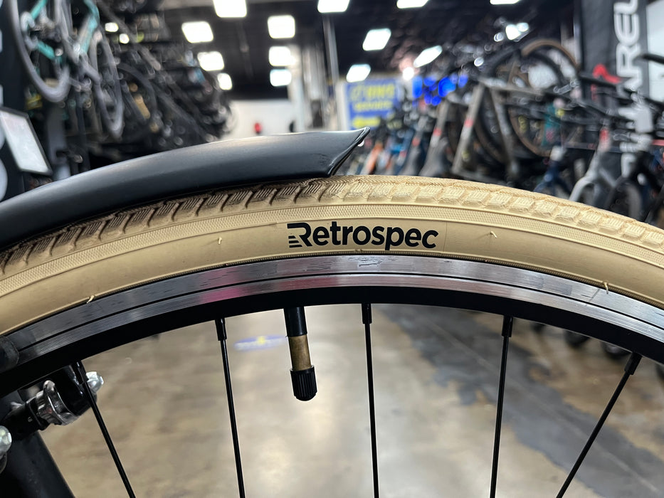 Retrospec Beaumont City Bike - 7 Speed - Matte Black DEMO