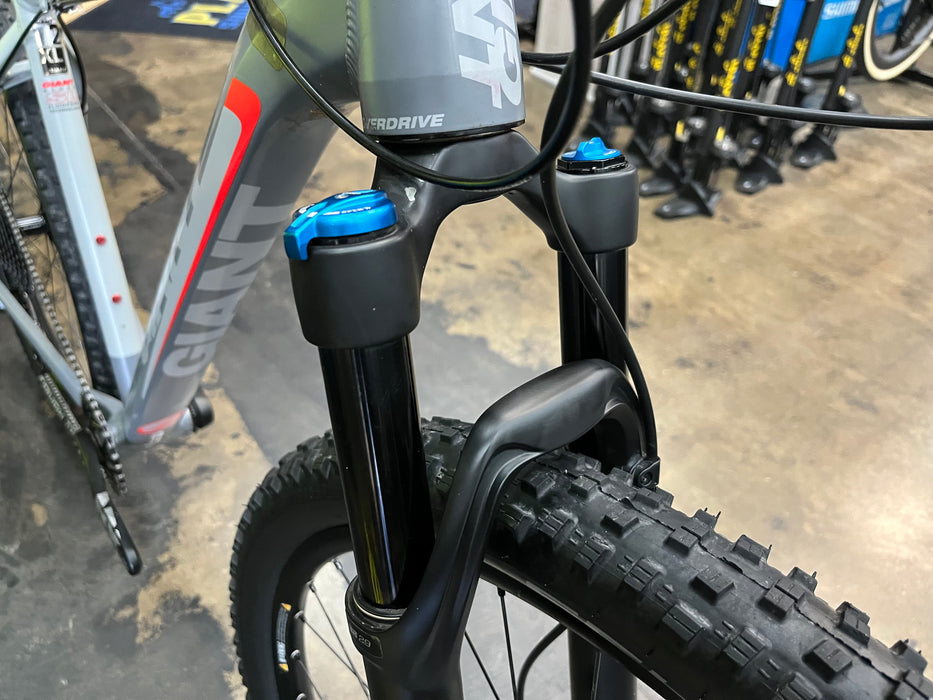 Giant XTC 29 2 SRAM NX Eagle 12 Speed - Gray/Red USED