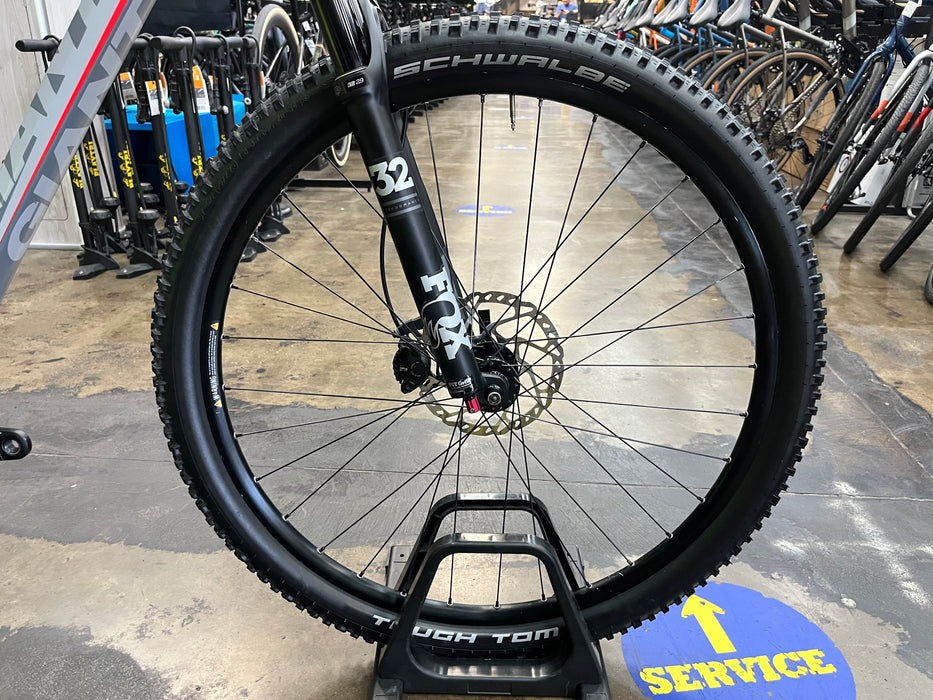 Giant XTC 29 2 SRAM NX Eagle 12 Speed - Gray/Red USED