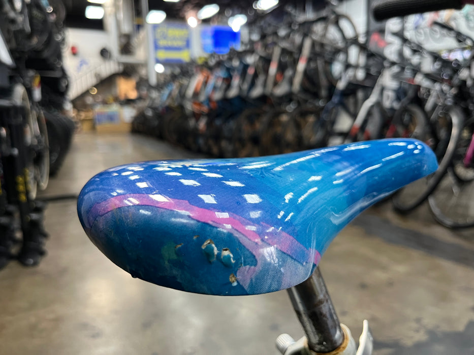Huffy Frozen 16 Kid's Bike - Frozen USED