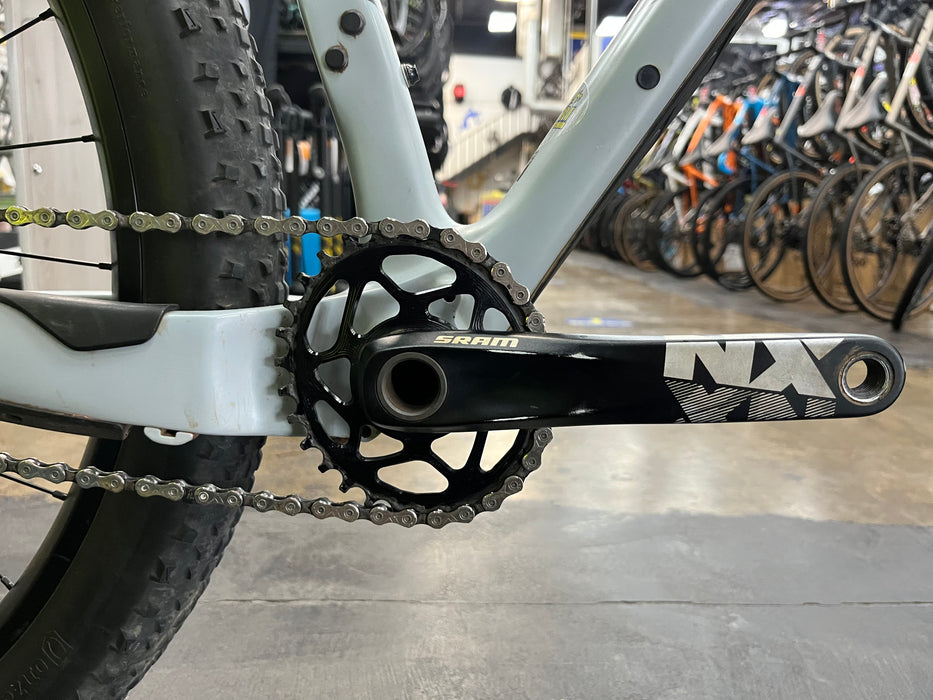 Giant XTC Advanced 27.5+ Single Speed - Grey USED