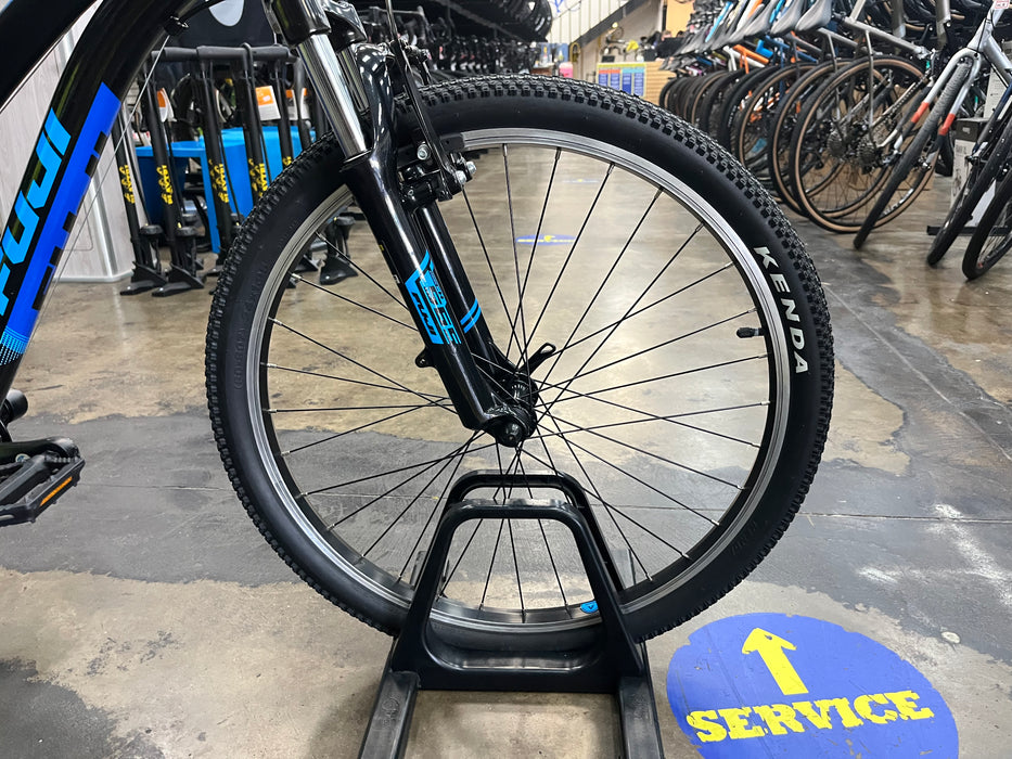 Fuji Dynamite 24 Shimano Acera 8 Speed - Black/Blue DEMO