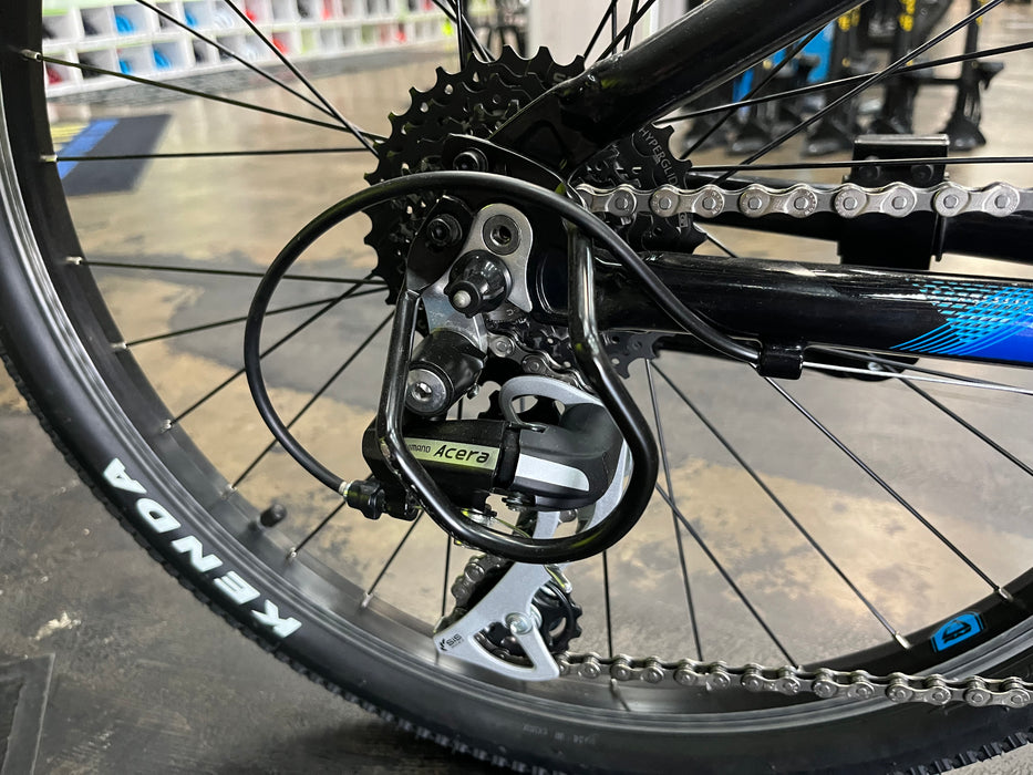 Fuji Dynamite 24 Shimano Acera 8 Speed - Black/Blue DEMO