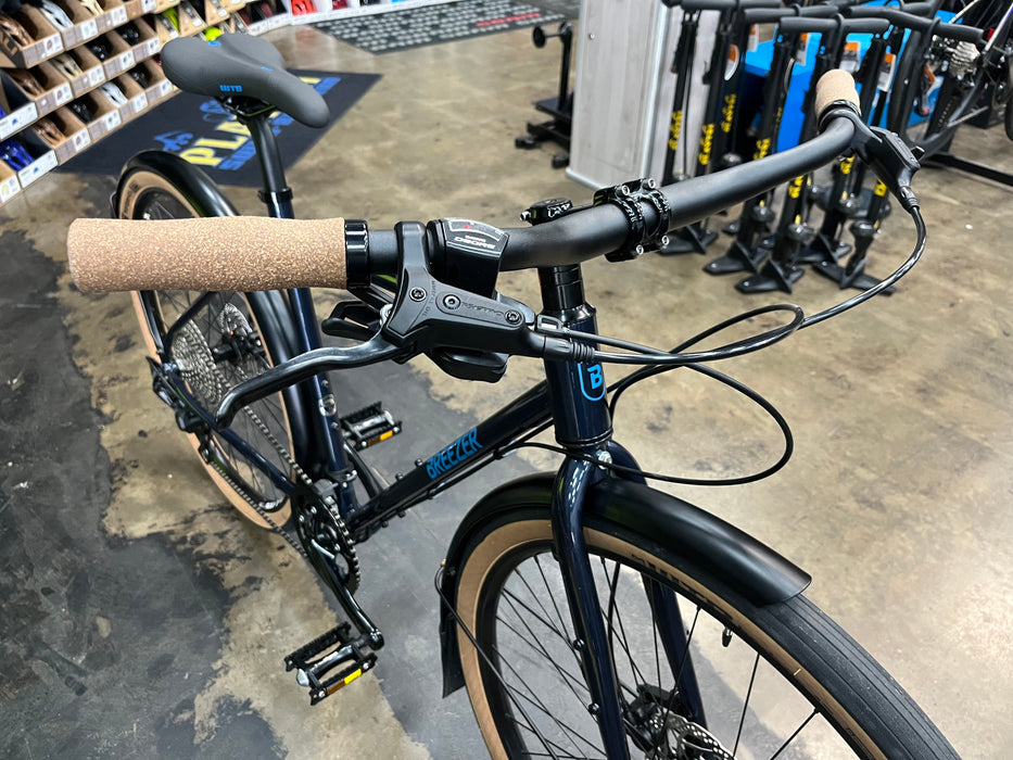 Breezer Bikes Doppler Cafe+ Shimano Deore 10-Speed - Deep Blue