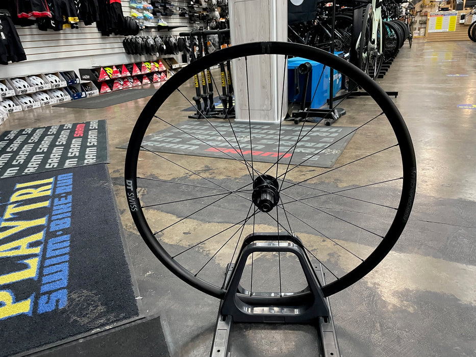 DT Swiss Performance LN Tubeless Disc Brake Wheelset DEMO