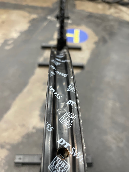 DT Swiss Performance LN Tubeless Disc Brake Wheelset DEMO