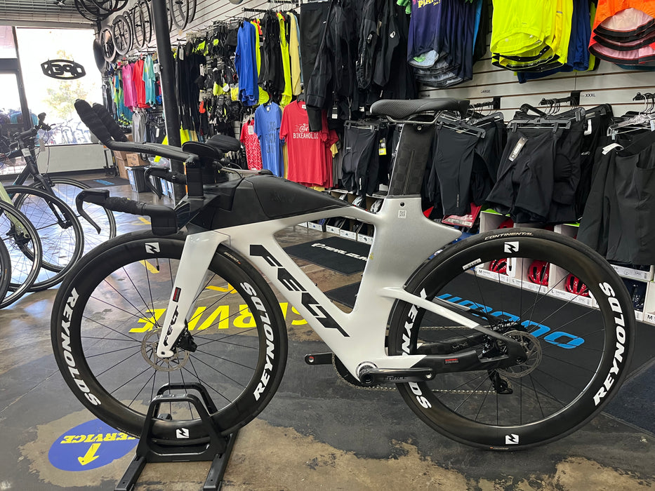 Felt IA FRD 2.0 SRAM Force D1 eTap AXS 1X Powermeter w/Reynolds Blacklabel Aero 60 Expert Wheels