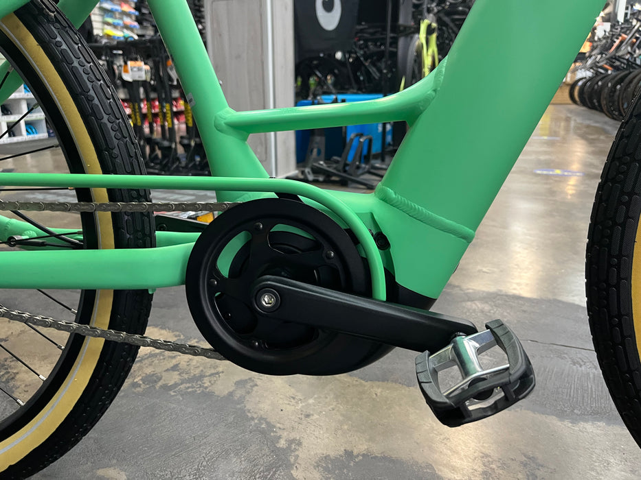Momentum Vida E+ Low-Step - Happy Mint