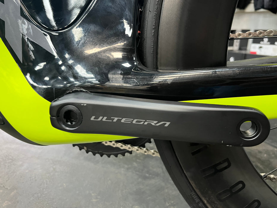 Cervelo P3X Shimano Ultegra Di2 12 Speed - Reynolds AR80 Wheels - Rivera/Fluoro/Black