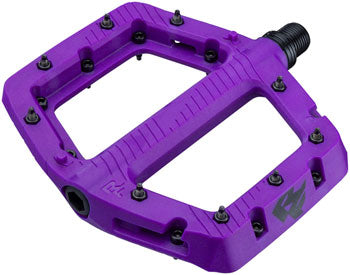 RaceFace Chester Pedals - Platform, Composite, 9/16"