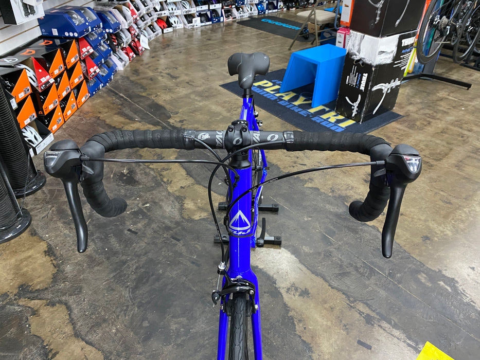 Fuji Sportif 2.5 Shimano Tourney 7 Speed - Electric Blue
