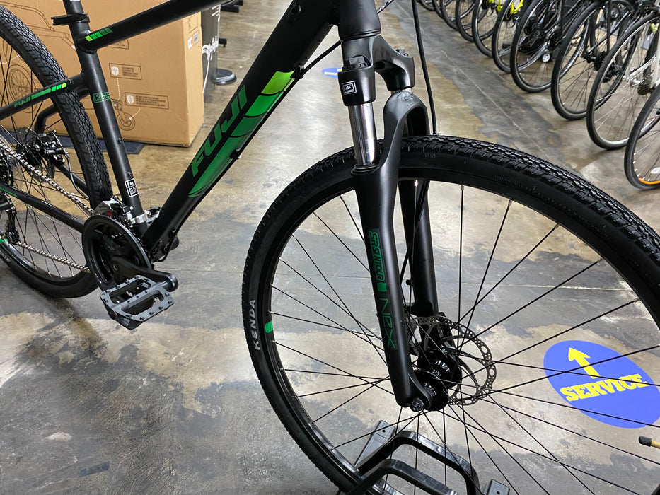 Fuji Traverse 1.7 Disc Shimano Tourney 7 Speed - Satin Black/Green