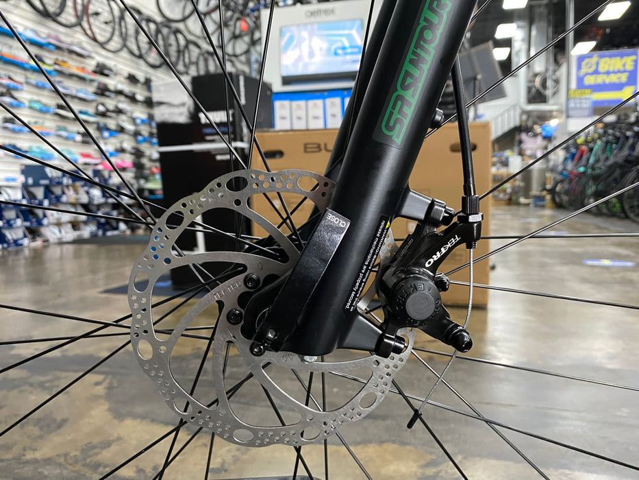Fuji Traverse 1.7 Disc Shimano Tourney 7 Speed - Satin Black/Green