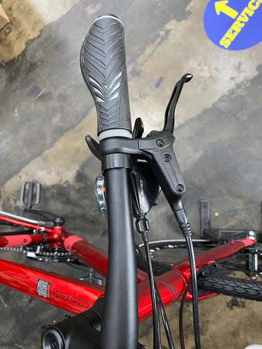 Felt Verza Speed 40 Shimano Altus - Red