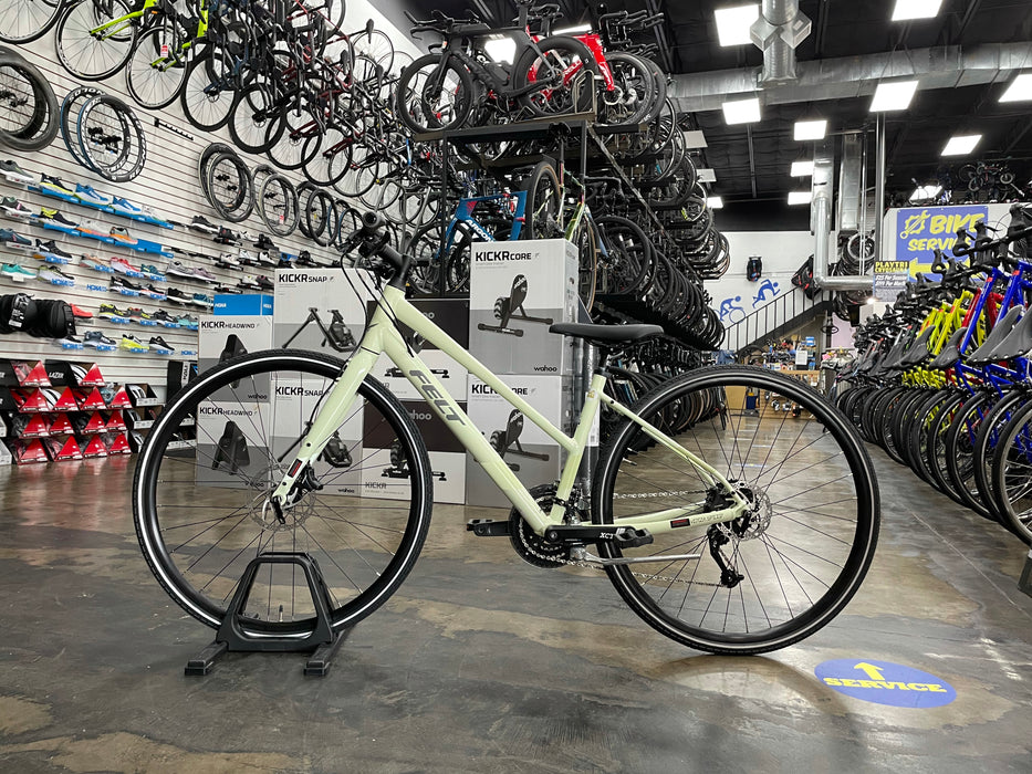 Felt Verza Speed 40 Mid-Step Shimano Altus - Glow Green