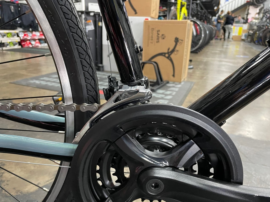Fuji Absolute 2.1 Shimano Tourney - Black
