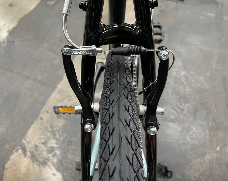 Fuji Absolute 2.1 Shimano Tourney - Black