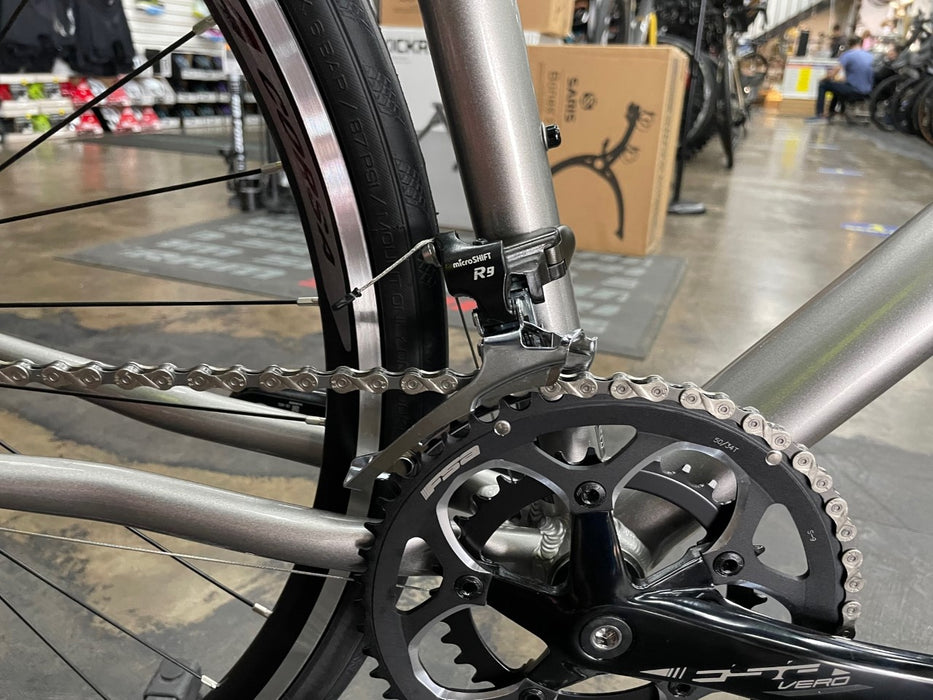 Fuji Sportif 2.1 MircoShift R9 - Tech Silver