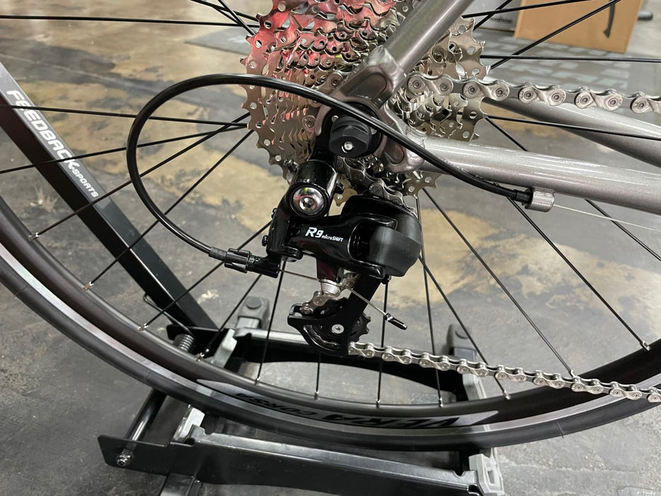 Fuji Sportif 2.1 MircoShift R9 - Tech Silver