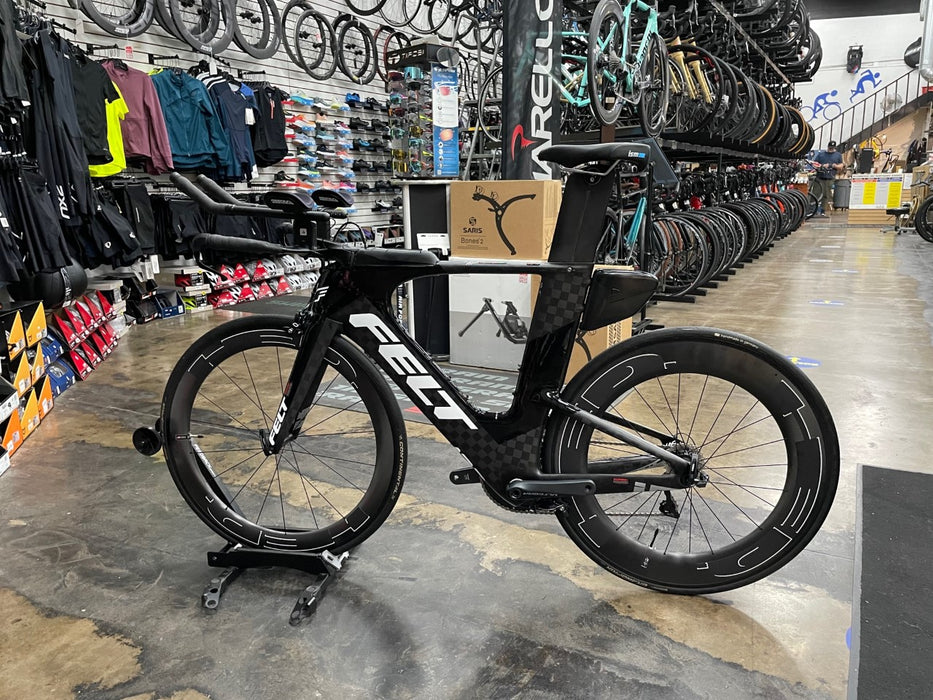 Felt IA 16 Rim Brake Shimano Ultegra Di2 11 Speed - Black